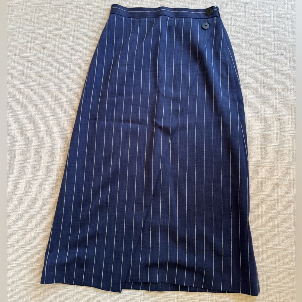 Cefinn Layla Wrap Navy Pinstripe Midi Skirt Size US8 - Picture 5 of 10